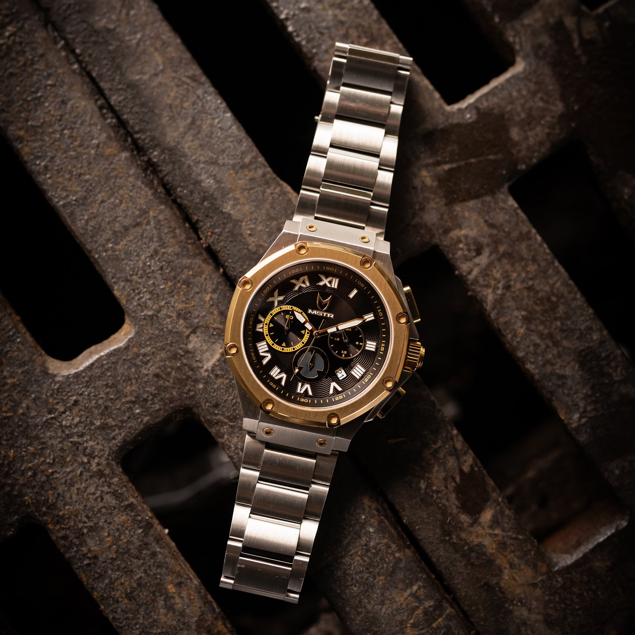 AM1053SS - AMBASSADOR SILVER & GOLD WATCH WITH STEEL STRAP
